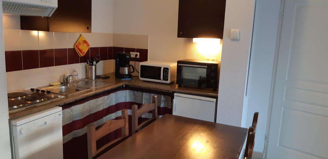 Charmant Logement Avec Piscine Bergerac Bagian luar foto